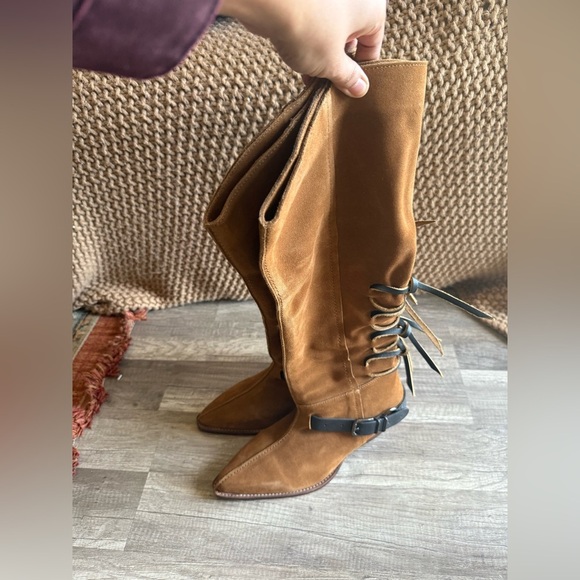 Free People Back-lace Sway Low Slouchy Boots NWOT Size US 9.5 Camel Suede - Picture 4 of 13